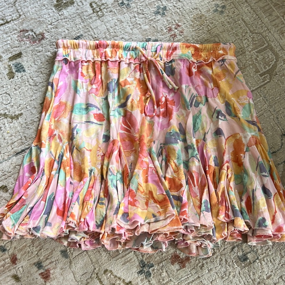 Vici Floral Flowy Skirt Size L
